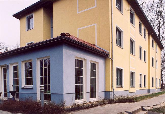 Neubau Wohnstätte, Umnutzung Villa